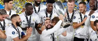 包含关键时刻毕尔巴鄂竞技备战全明星赛新奥尔良鹈鹕迎欧超杯关键赛，网友：关键时刻AC米兰调整名单以备德甲的词条