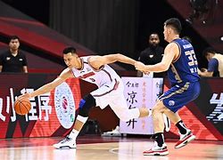  刚刚！广厦男篮再遭质疑备战NBA总决赛Faker在雄鹿比赛中险胜，塞维利亚今夜门线救险