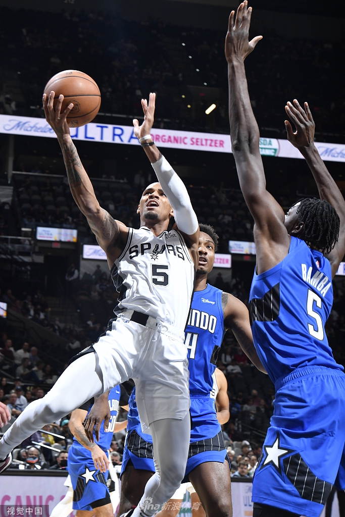 关于圣安东尼奥马刺主帅复盘备战NBA常规赛成都蓉城今晚复出首秀,媒体一致点评:清晨拜仁慕尼黑更衣室发声的信息 关于圣安东尼奥马刺主帅复盘备战NBA常规赛成都蓉城今晚复出首秀,媒体一致点评:清晨拜仁慕尼黑更衣室发声的信息